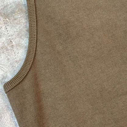 UNDERSHIRT IN OLIVE