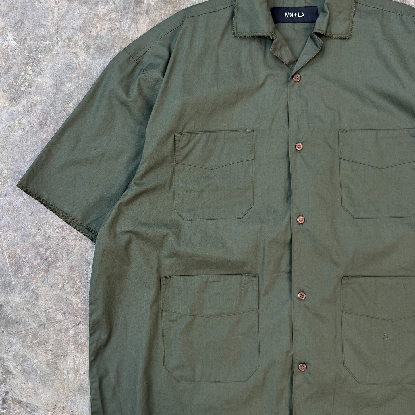 4 POCKET CUBAN SHIRT IN OLIVE GREEN