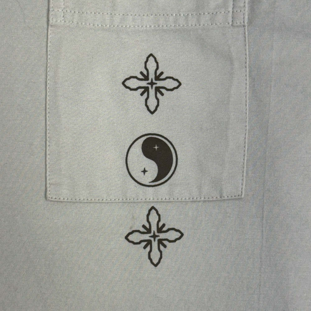 "BALANCE" MOCK NECK POCKET TEE V2 IN OAT