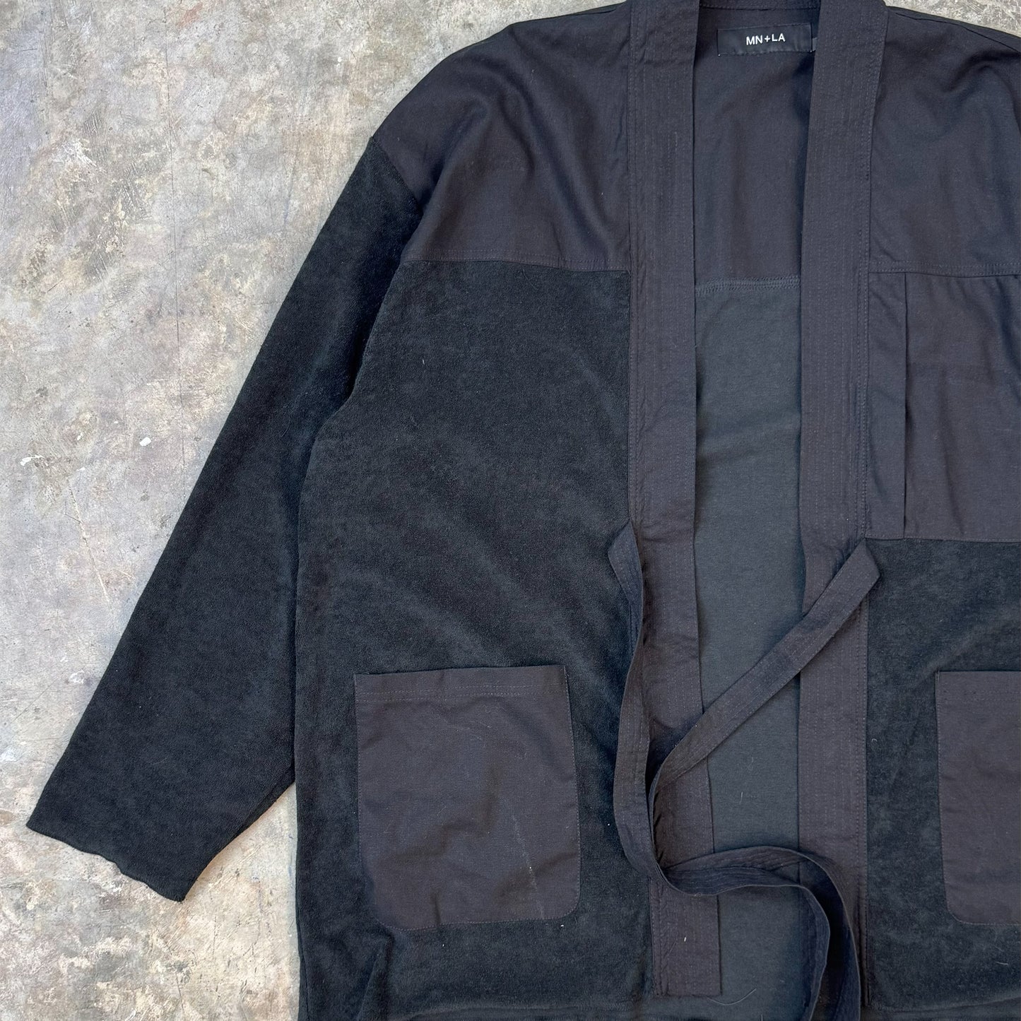 DRAPE V5 IN RAVEN
