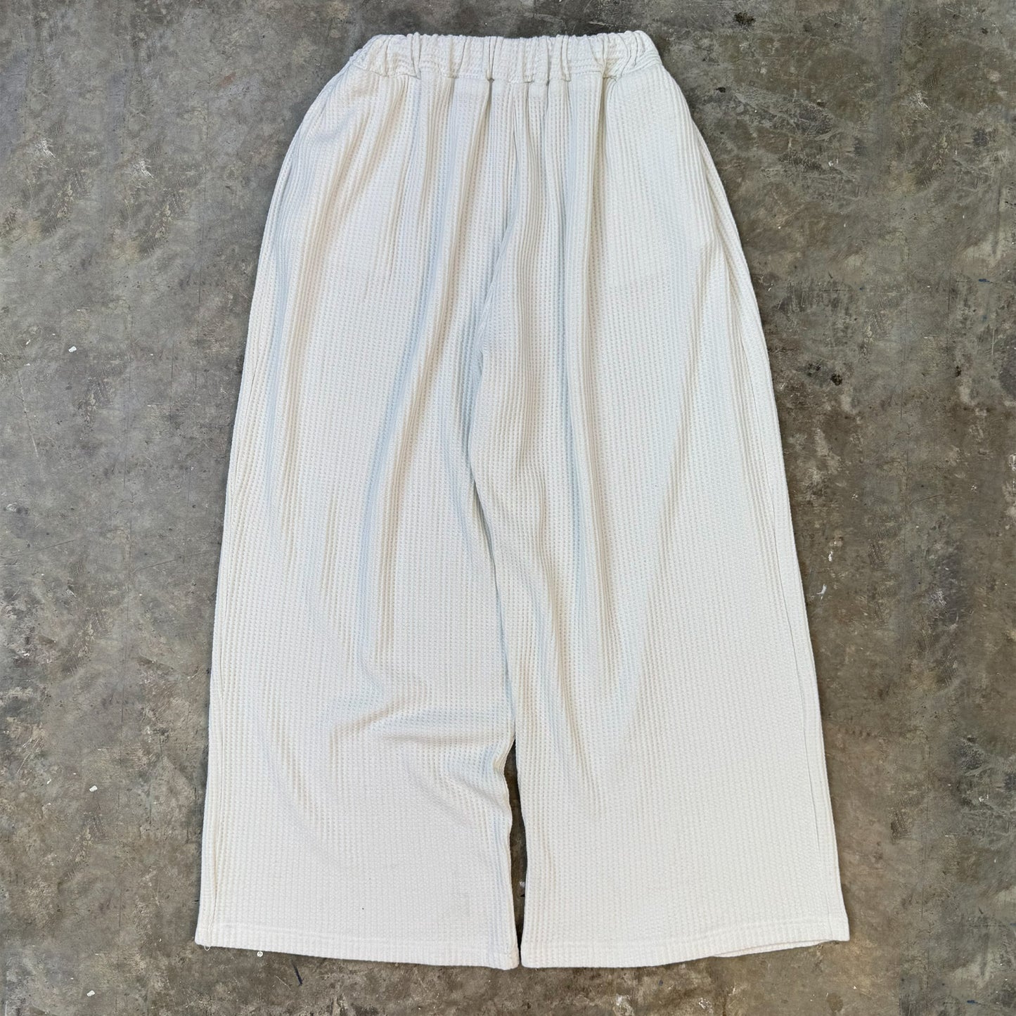 MN+LA™ PANTS SAMPLE 042