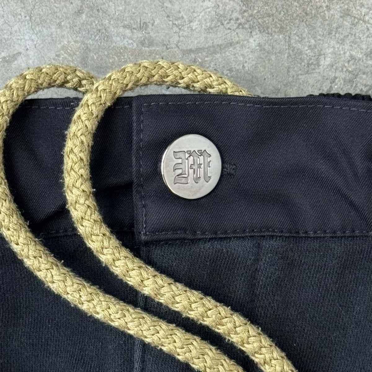 MN+LA™ PANTS SAMPLE 089