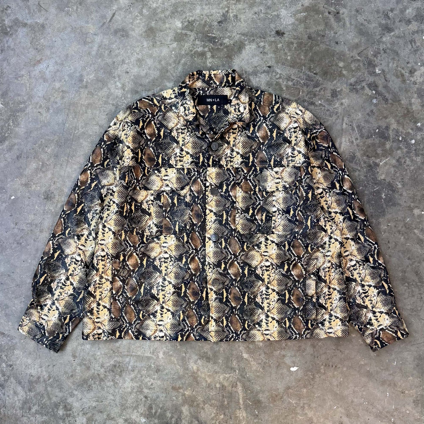 TRUCKER JACKET IN PYTHON