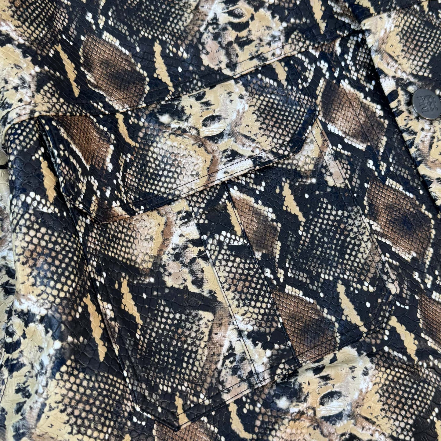 TRUCKER JACKET IN PYTHON