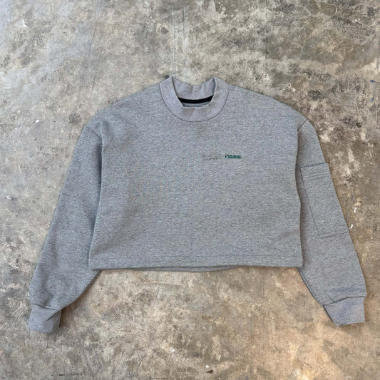 LOUNGE SWEATSHIRT IN HEATHER GREY