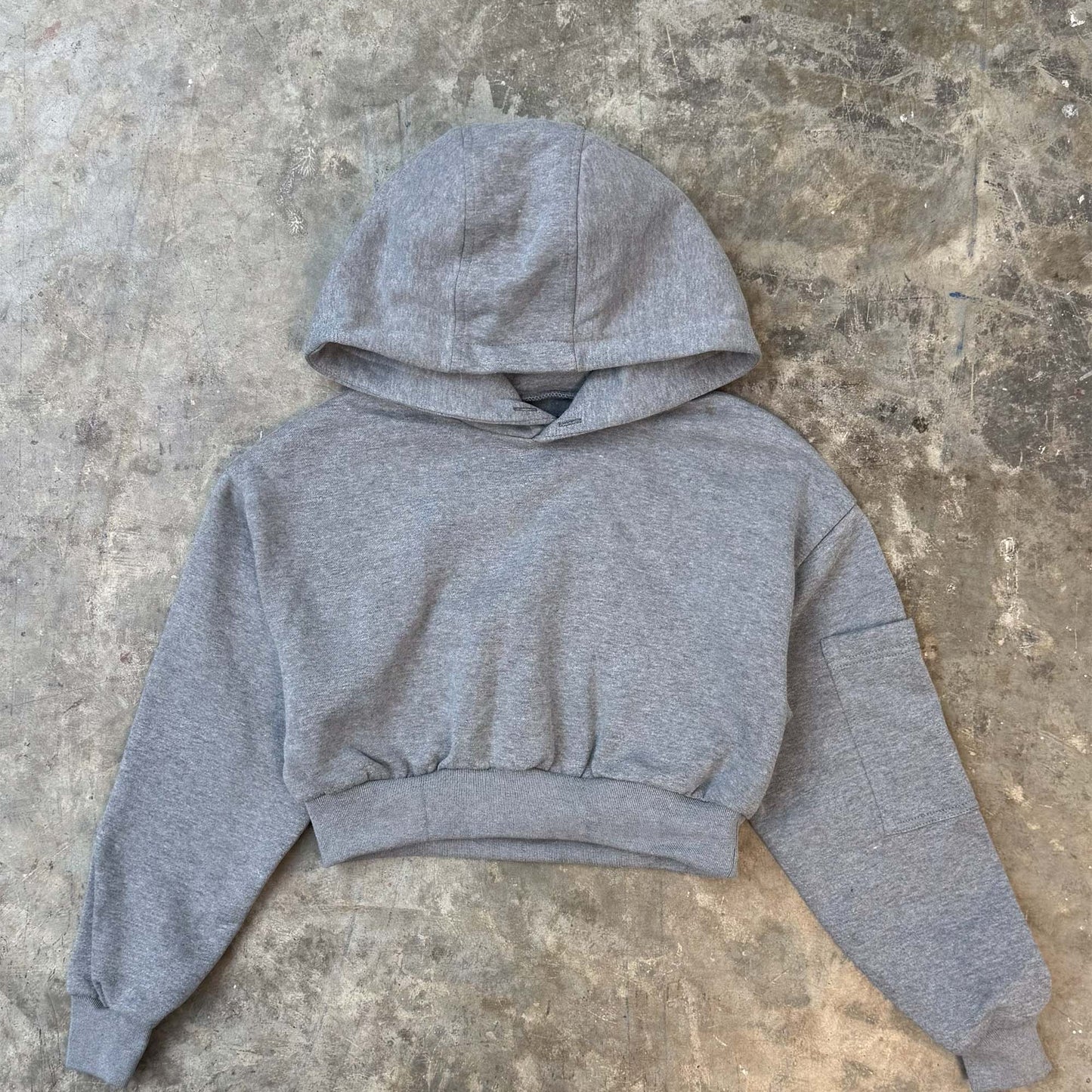 LOUNGE HOODIE IN HEATHER GREY