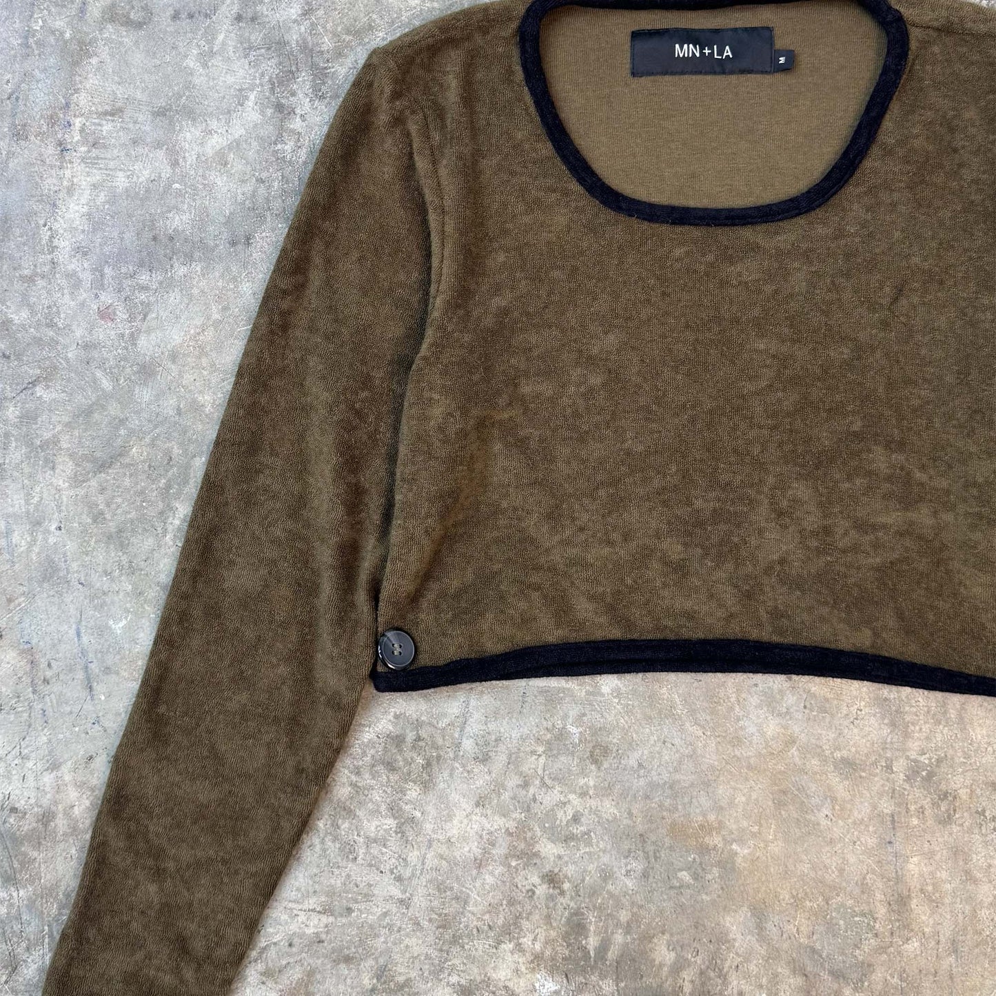 FEMME LONGSLEEVE SAMPLE 001