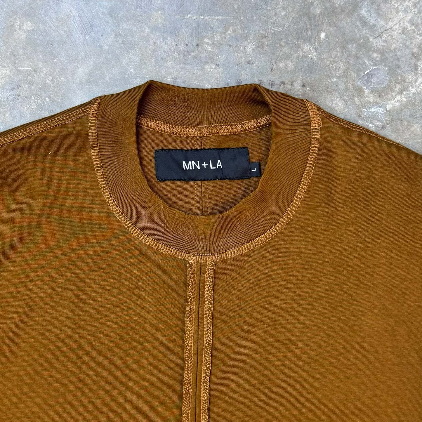FORGED LONGSLEEVE TEE IN RUST