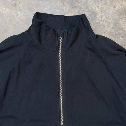 MN+LA™ SWEATSHIRT SAMPLE 008