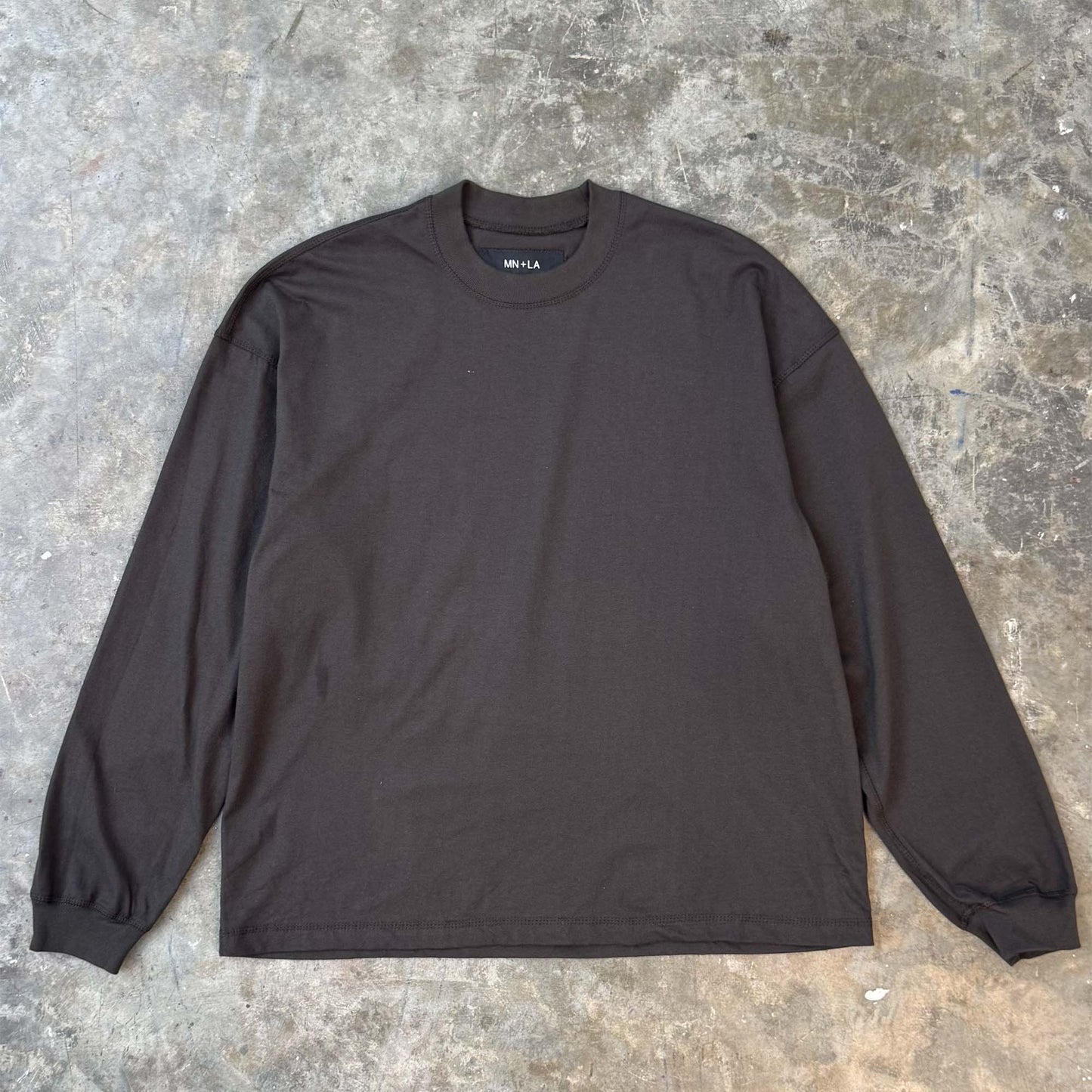 LONGSLEEVE TEE V4 IN CHARCOAL GREY