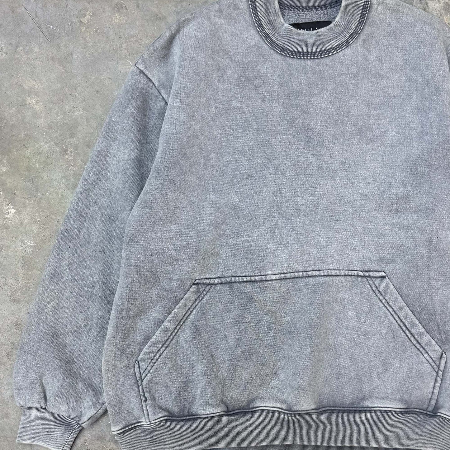 MN+LA™ SWEATSHIRT SAMPLE 002