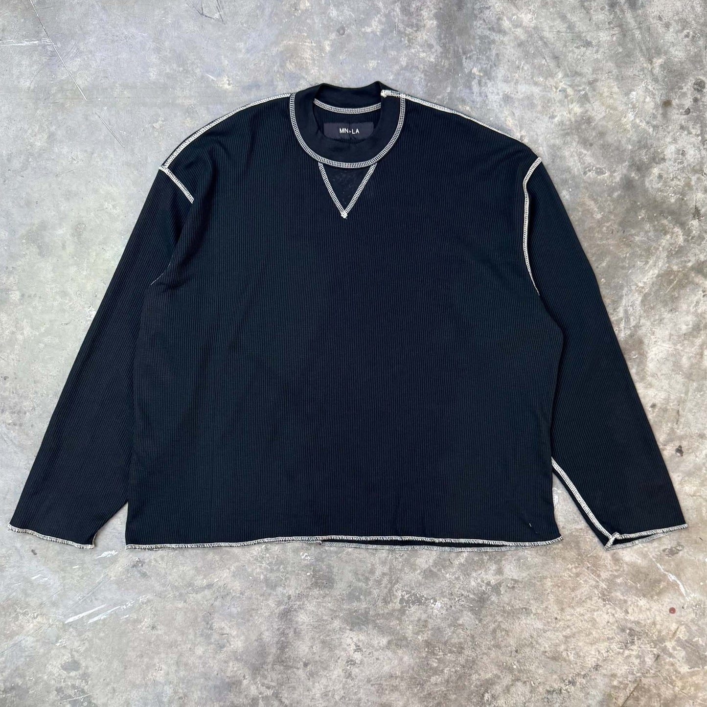MN+LA™ LONGSLEEVE TEE SAMPLE 007