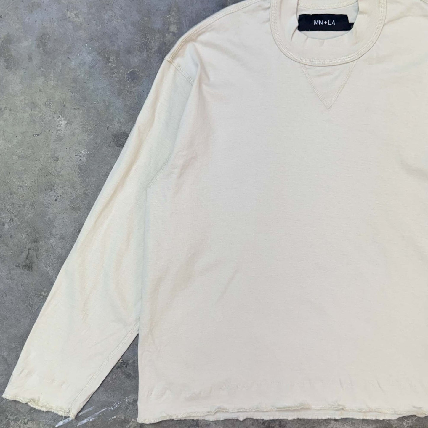 MN+LA™ LONGSLEEVE TEE SAMPLE 006