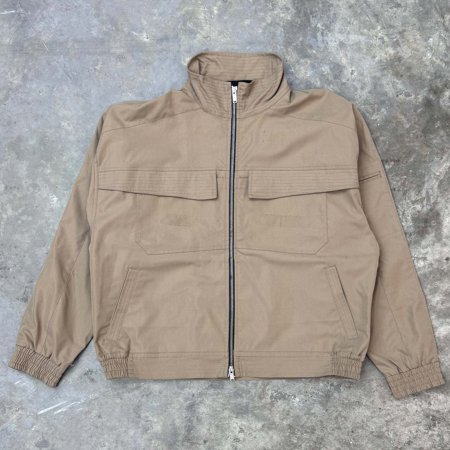 ROGUE WORK JACKET IN DUNE
