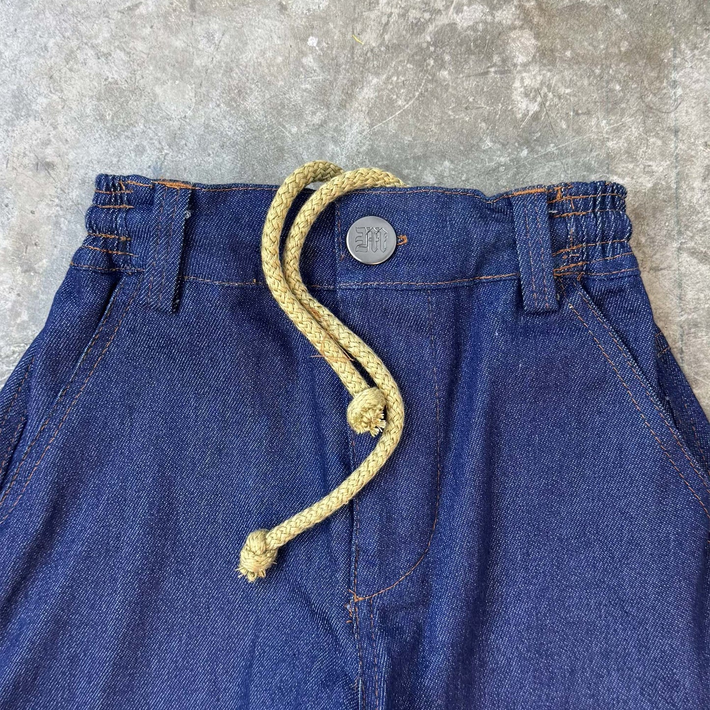 LITTLE HUMAN™ PANTS SAMPLE 001