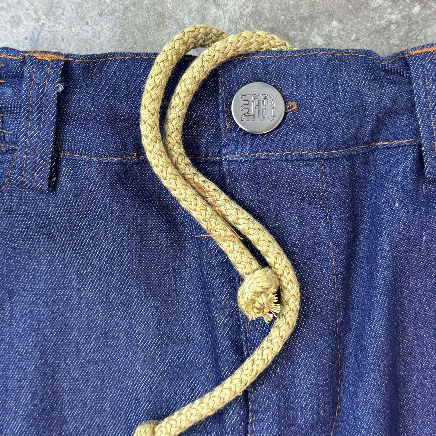 LITTLE HUMAN™ PANTS SAMPLE 001