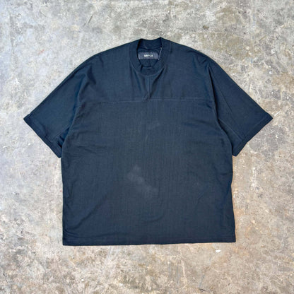 STRIDE V2 TEE IN CAVIAR