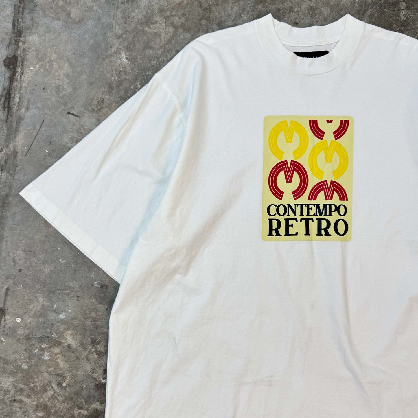 CONTEMPO RETRO "FREQUENCY" TEE IN WHITE