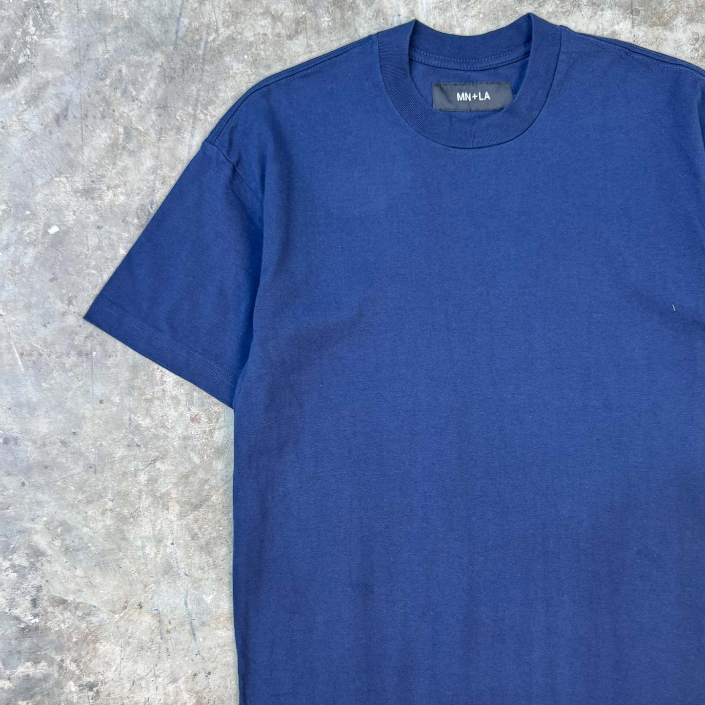 BOX TEE IN NAVY