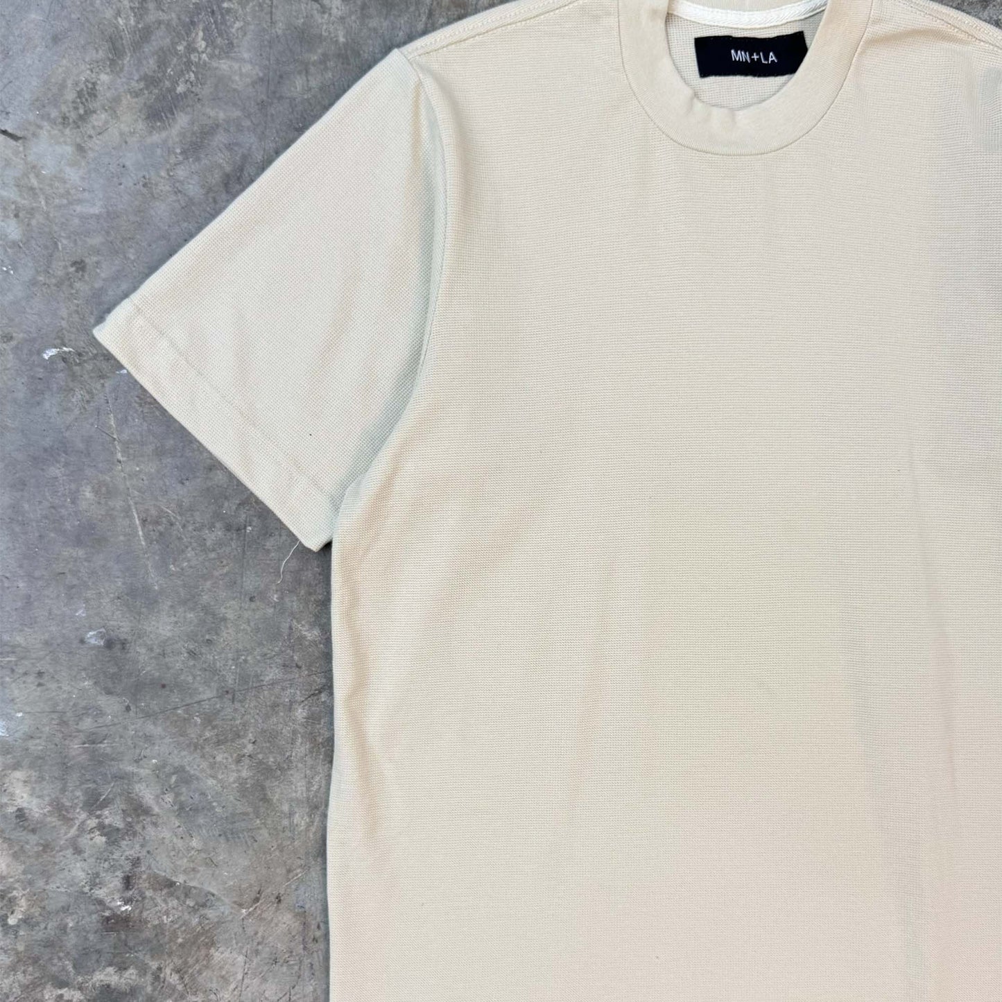 WAFFLE WEAVE MOCK NECK TEE IN OAT