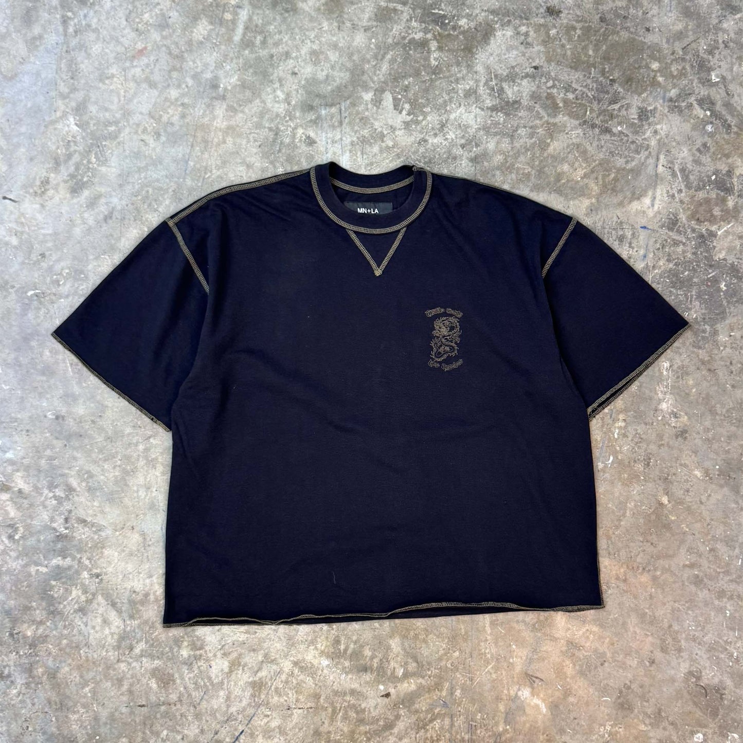 "YEAR OF THE DRAGON" MILITIA BOX TEE IN ANTHRACITE
