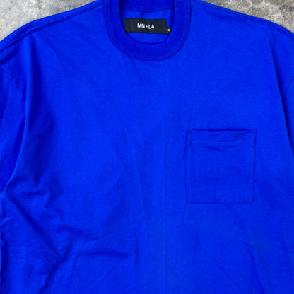 POCKET BOX TEE V4 IN ELECTRIC BLUE