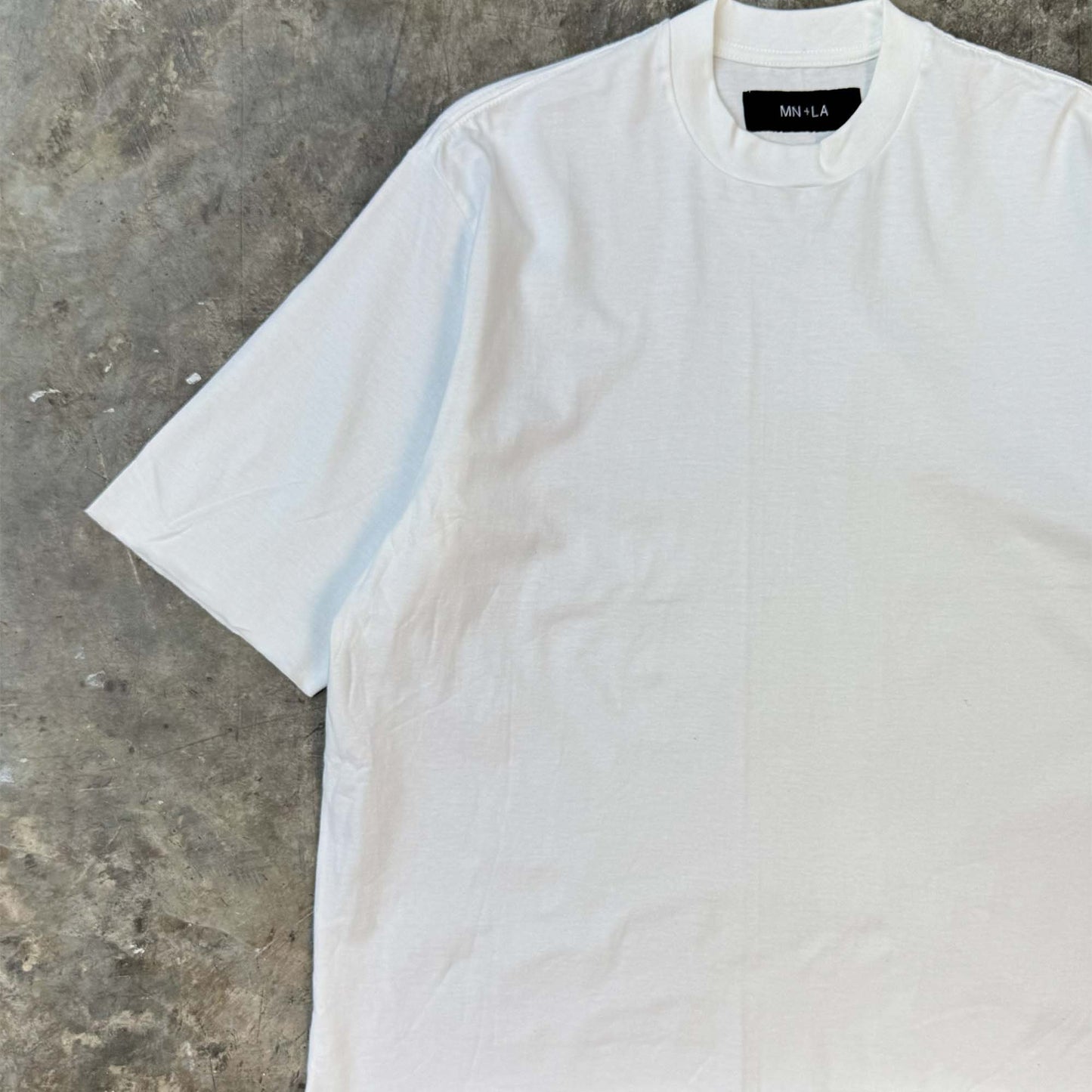 CHOP CHOP TEE IN WHITE