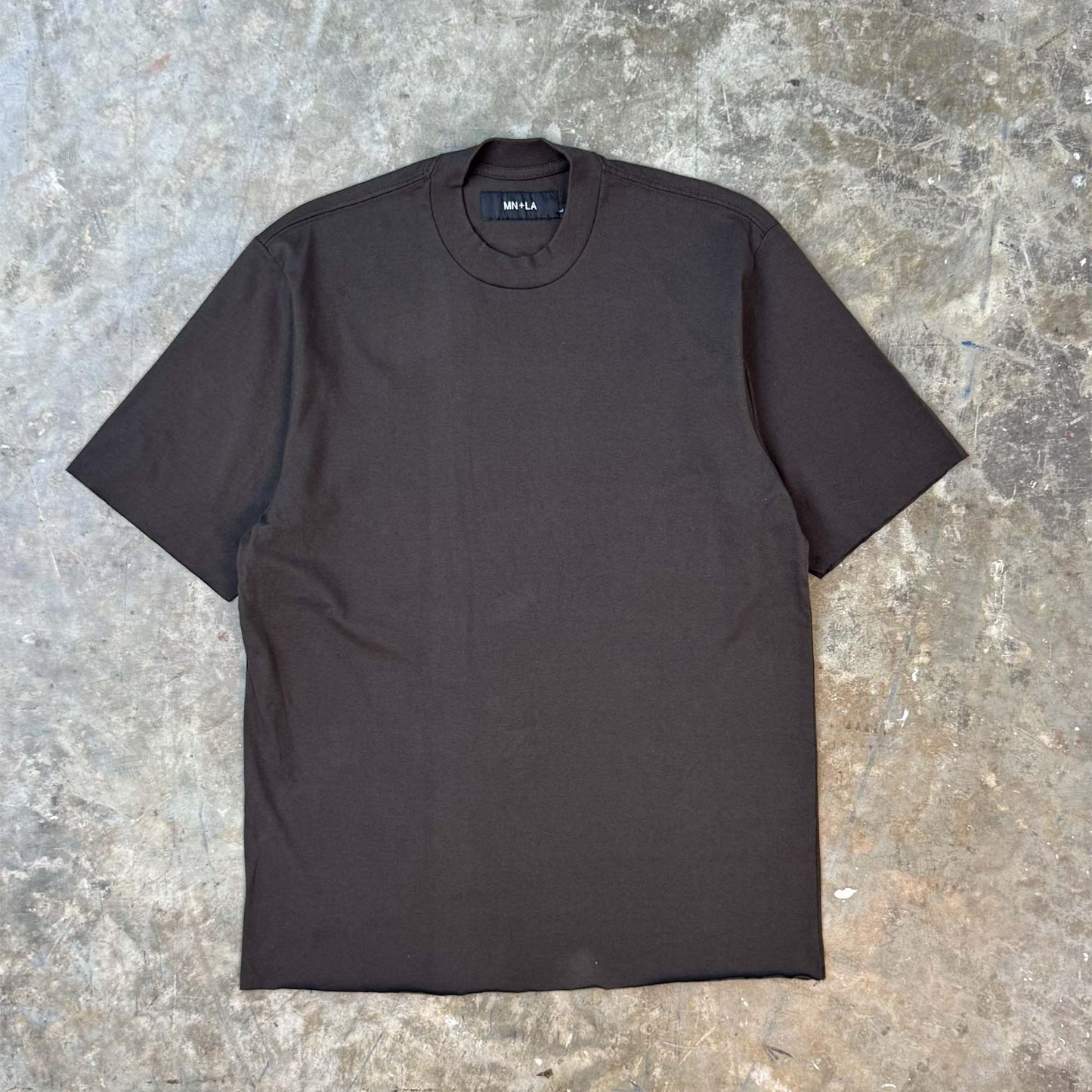 BOX TEE IN CHARCOAL GREY