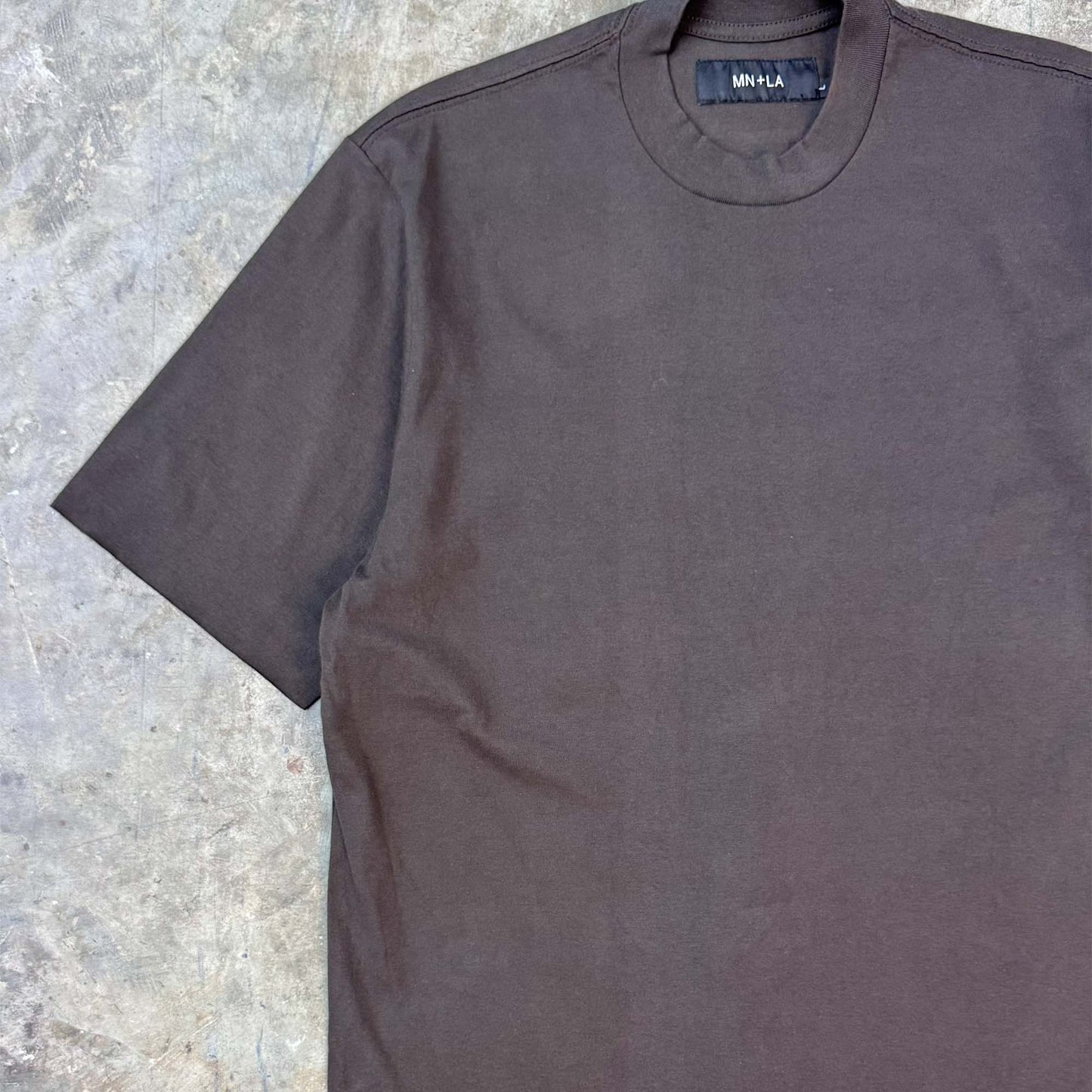 BOX TEE IN CHARCOAL GREY
