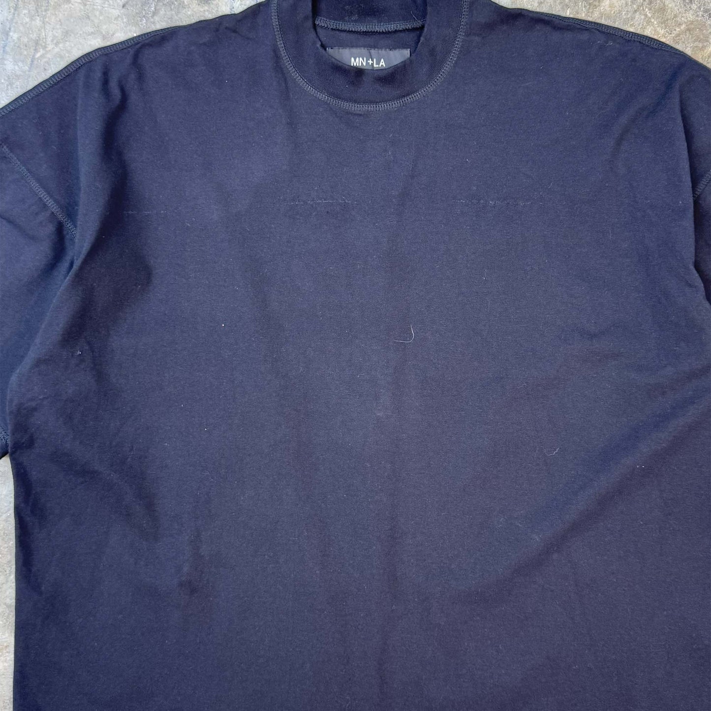 VAST TEE IN ANTHRACITE