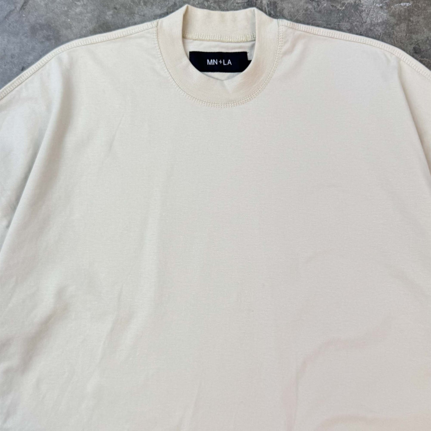 VAST TEE IN OAT