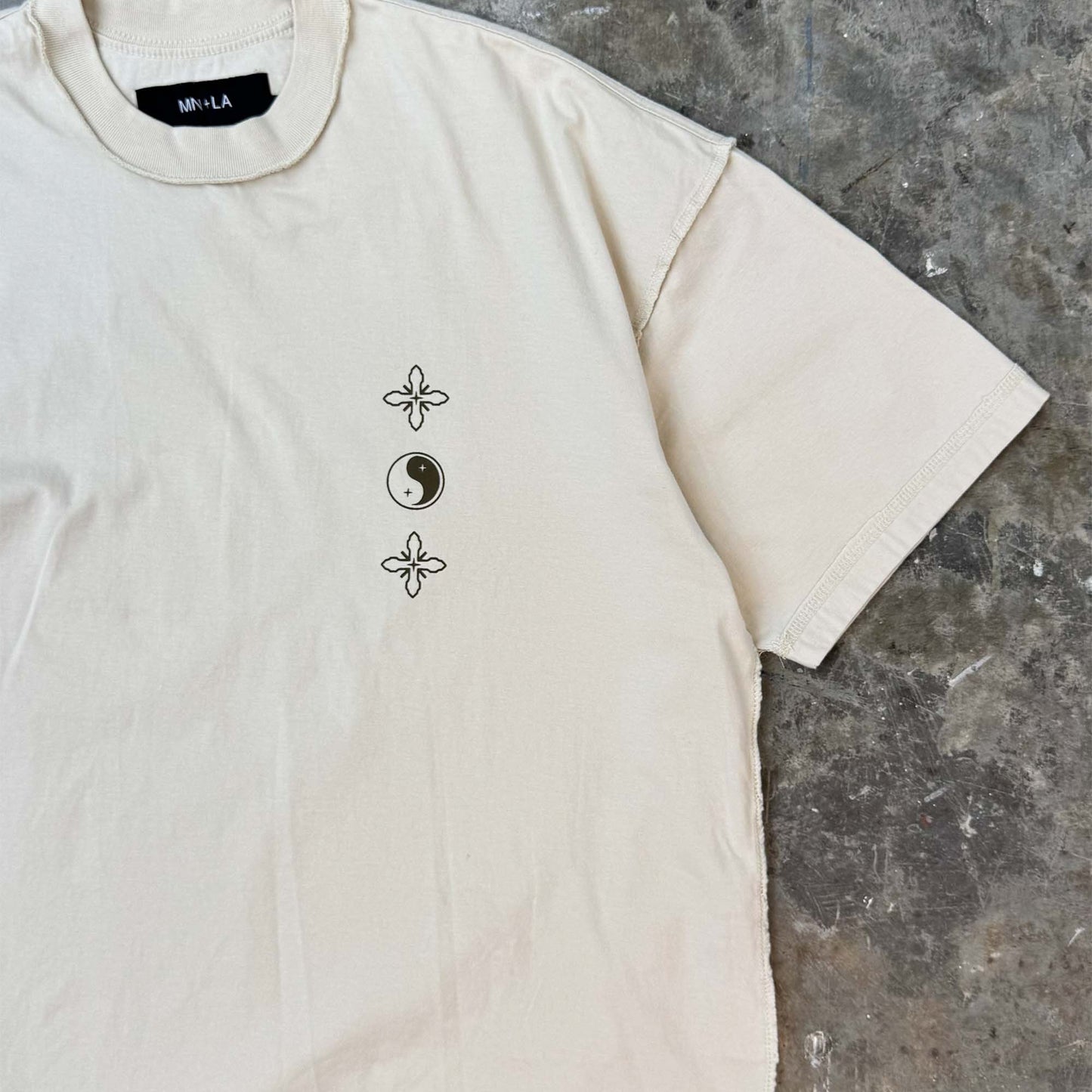 "BALANCE" INSIDE OUT BOX TEE IN OAT