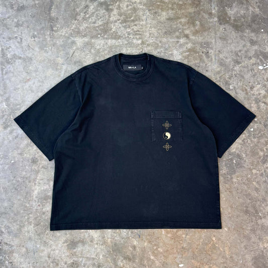 "BALANCE" MOCK NECK POCKET TEE V2 IN CAVIAR