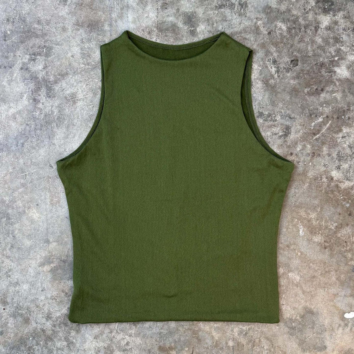 IVY IN OLIVE