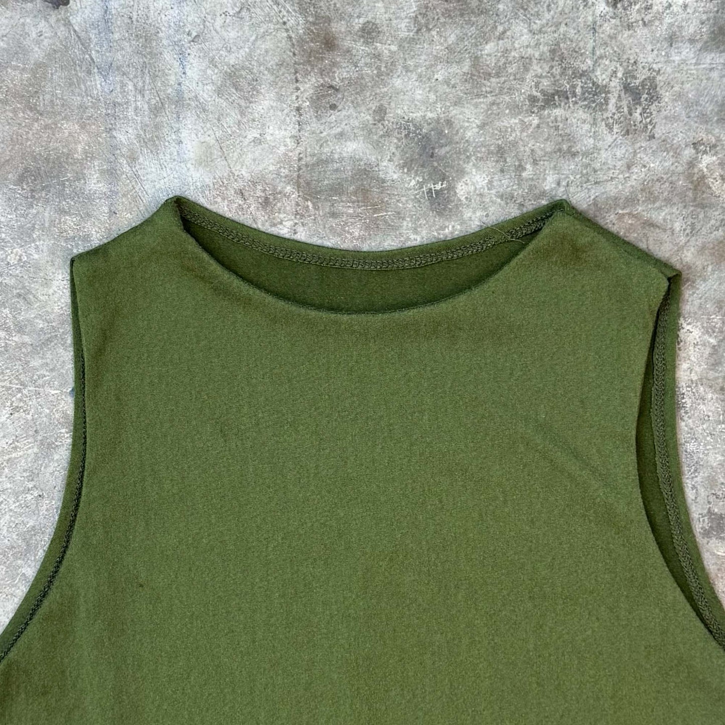 IVY IN OLIVE