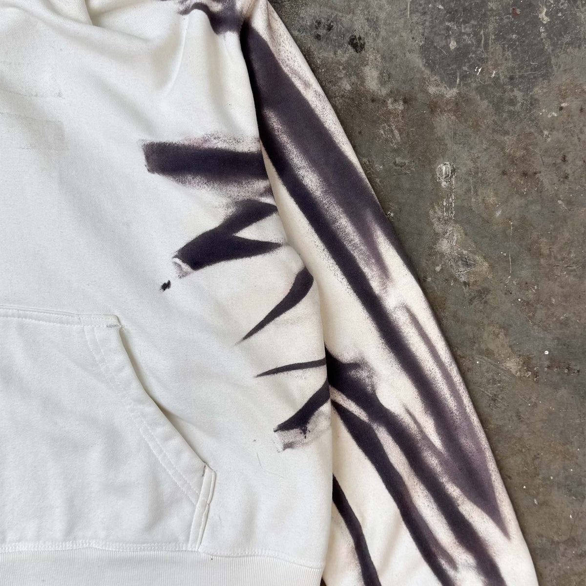 MN+LA™ HOODIE SAMPLE 029