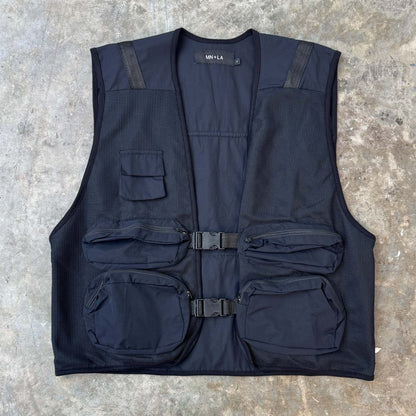 UTILITY VEST IN MIDNIGHT NAVY