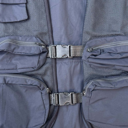 UTILITY VEST IN MIDNIGHT NAVY