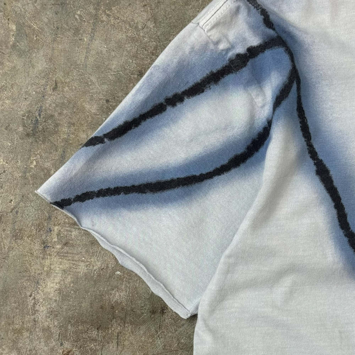 "THROUGH THE WIRE" CHOP CHOP TEE