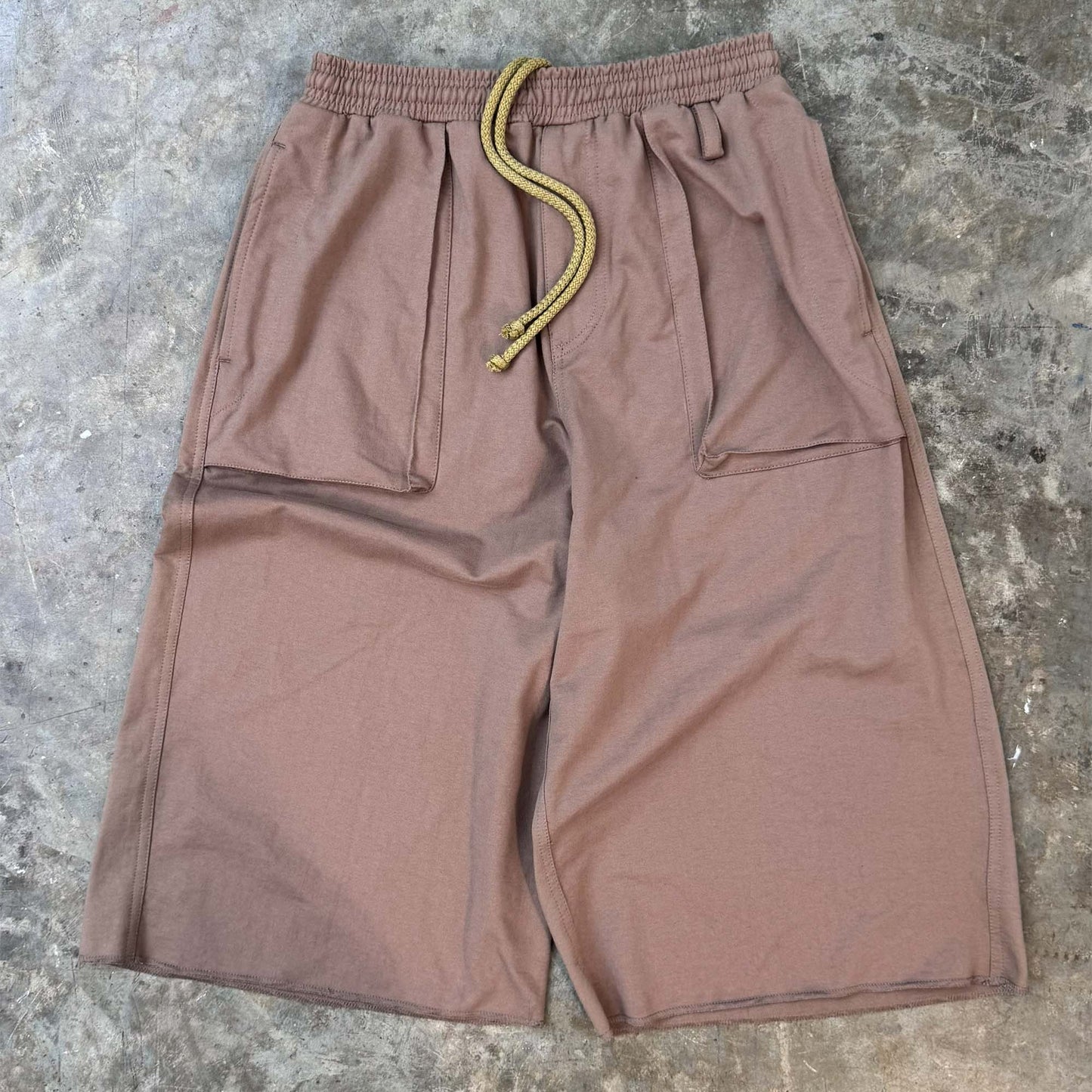 MN+LA™ SHORTS SAMPLE 009