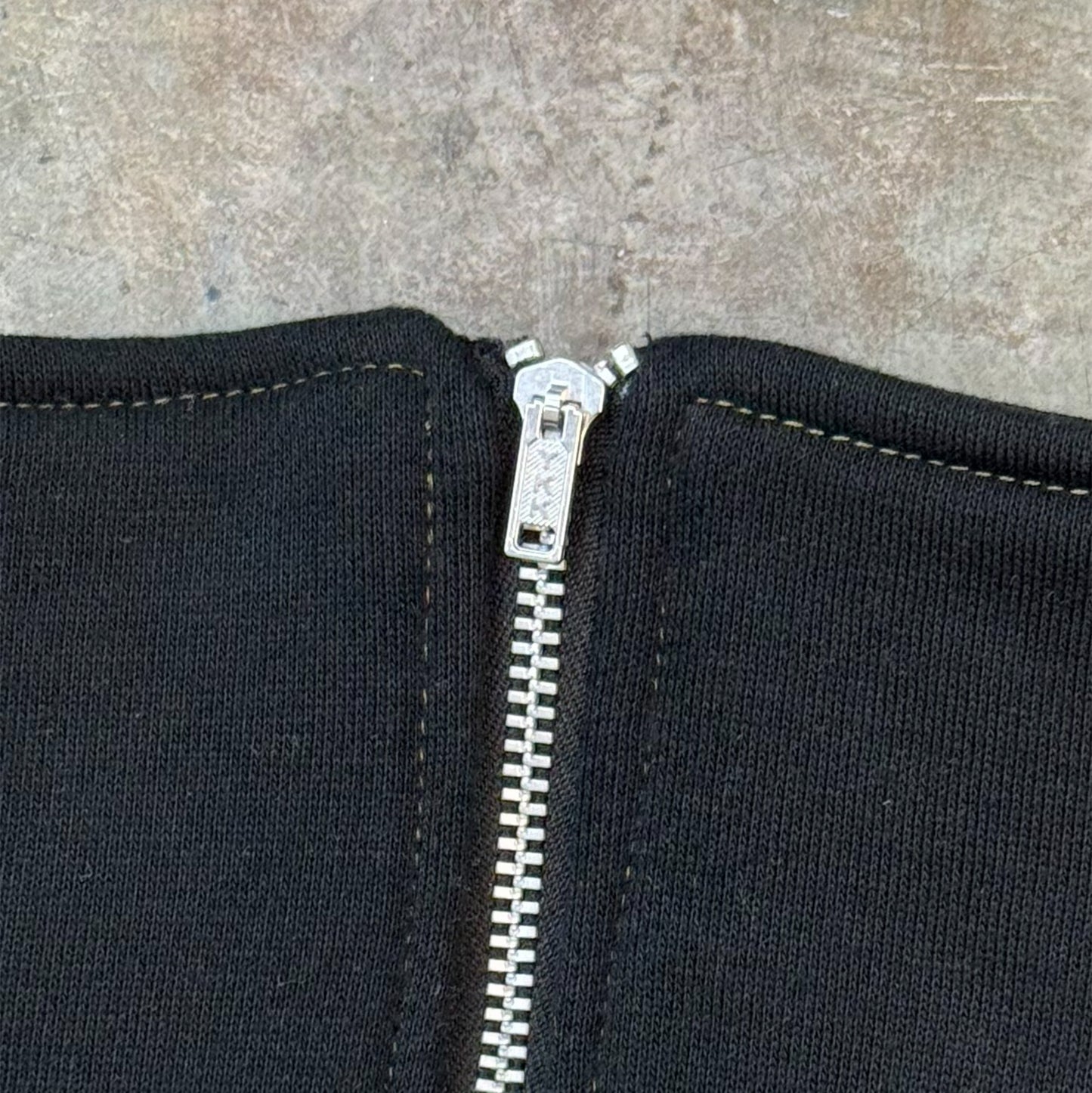 LITTLE HUMAN™ SWEATSHIRT SAMPLE 002