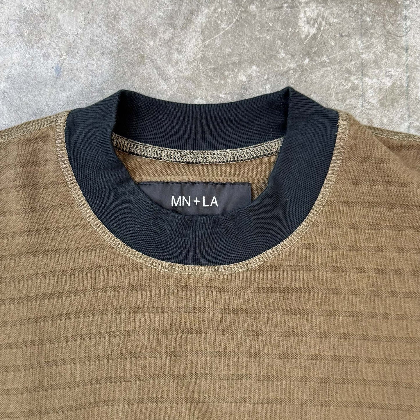 NEEDLEWORK MOCK NECK TEE IN FIELD OLIVE