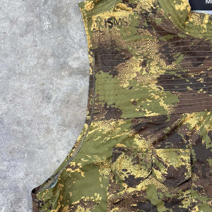MN+LA™ VEST SAMPLE 002