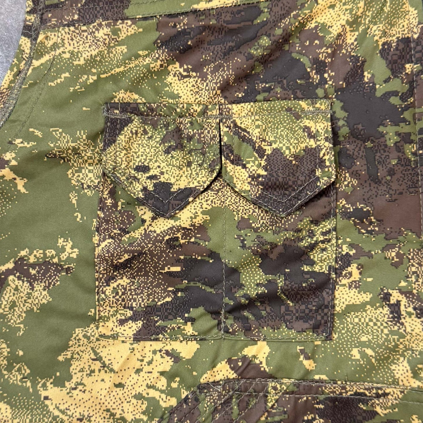 MN+LA™ VEST SAMPLE 002