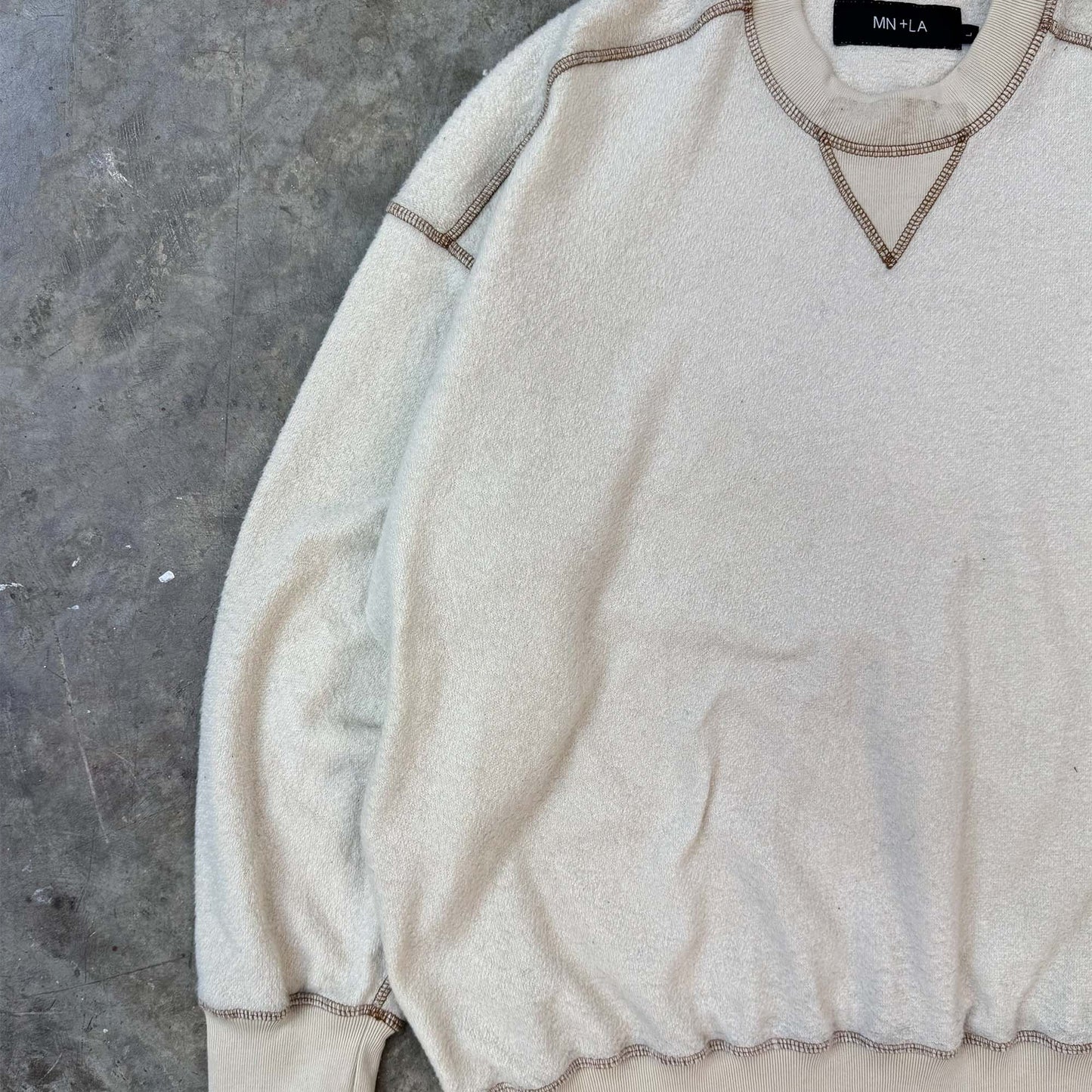 EXO™ MILITIA SWEATSHIRT IN FOSSIL