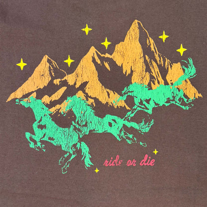 "RIDE OR DIE" TEE IN WOOD