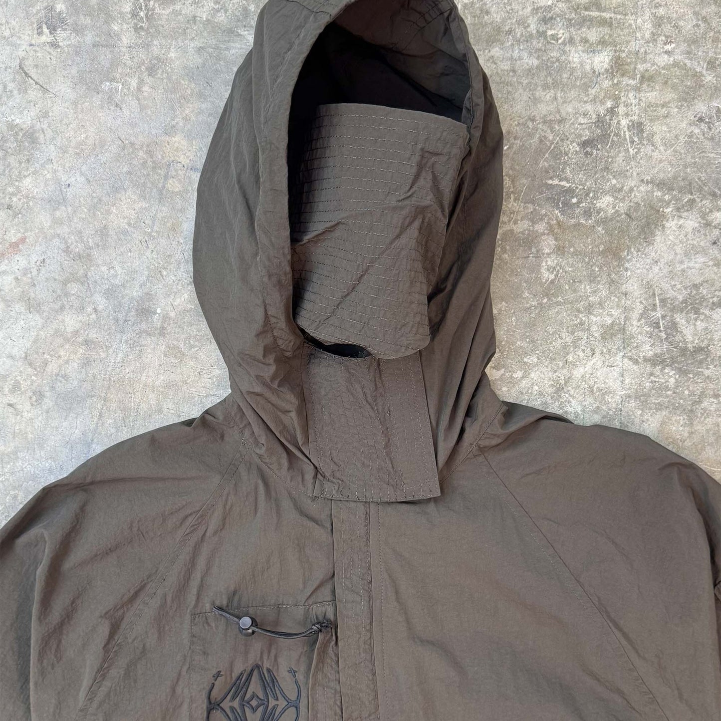 "COLLIDE" SHINOBI WINDSHELL V3 IN CHARCOAL GREY