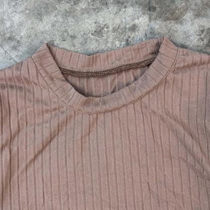 FEMME TOP SAMPLE 015