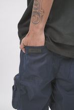 LAKESIDE SHORTS IN MIDNIGHT NAVY