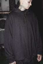 CLASSIC RAW HOODIE IN ANTHRACITE